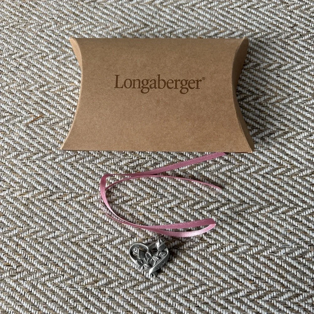 Longaberger 2003 Horizon of Hope Basket Tieon Tie-on Pin